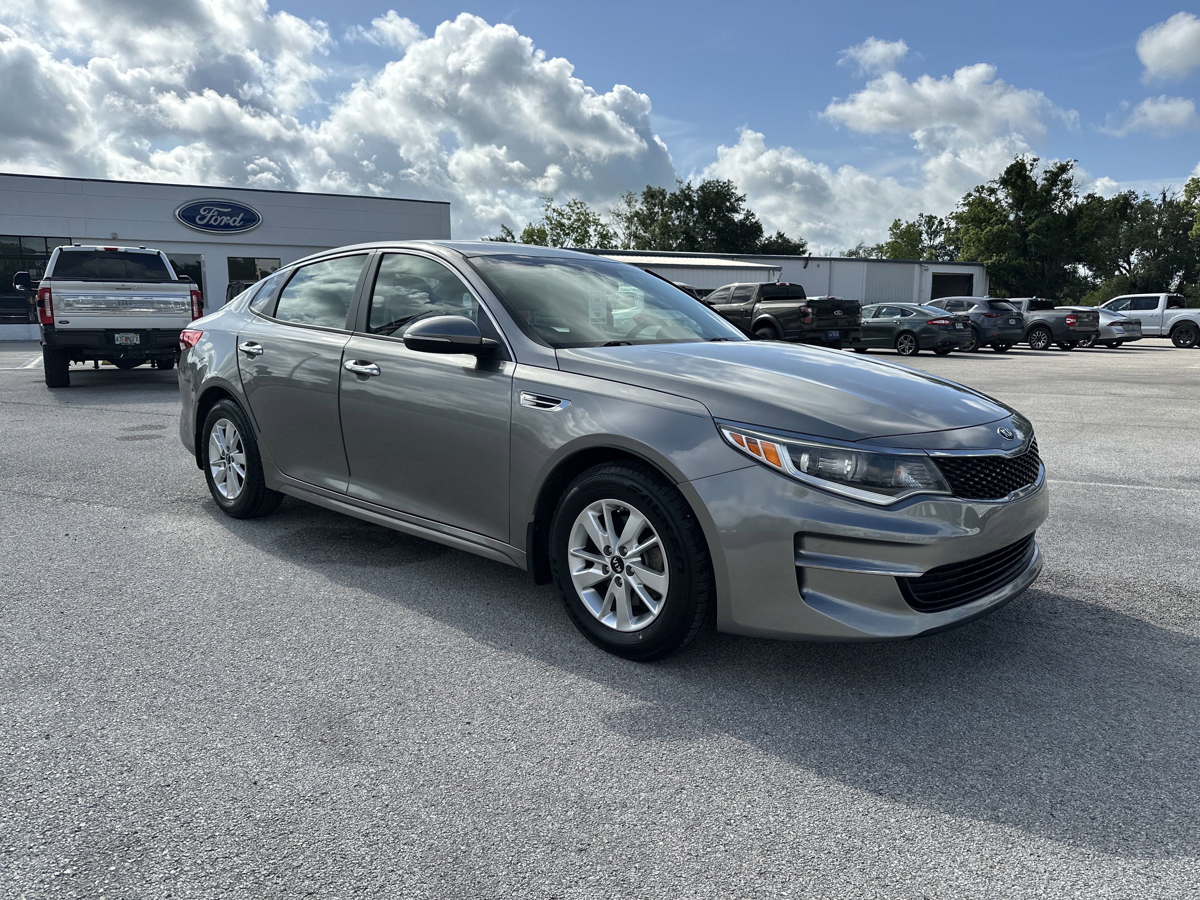Used 2017 Kia Optima LX with VIN 5XXGT4L35HG155303 for sale in Dade City, FL