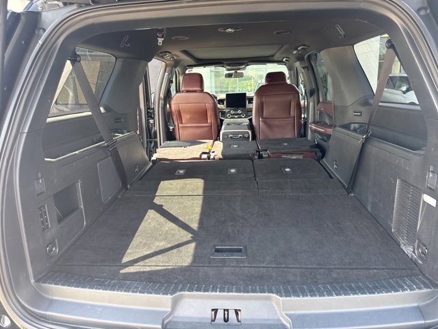 2023 Ford Expedition MAX Limited photo 7