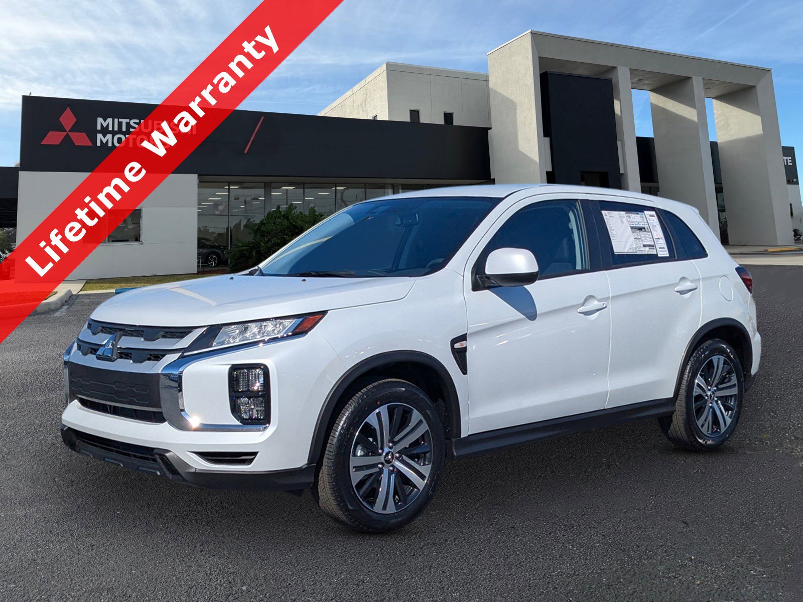 2026 Mitsubishi Outlander Sport 2.0 ES AWC CVT's photo