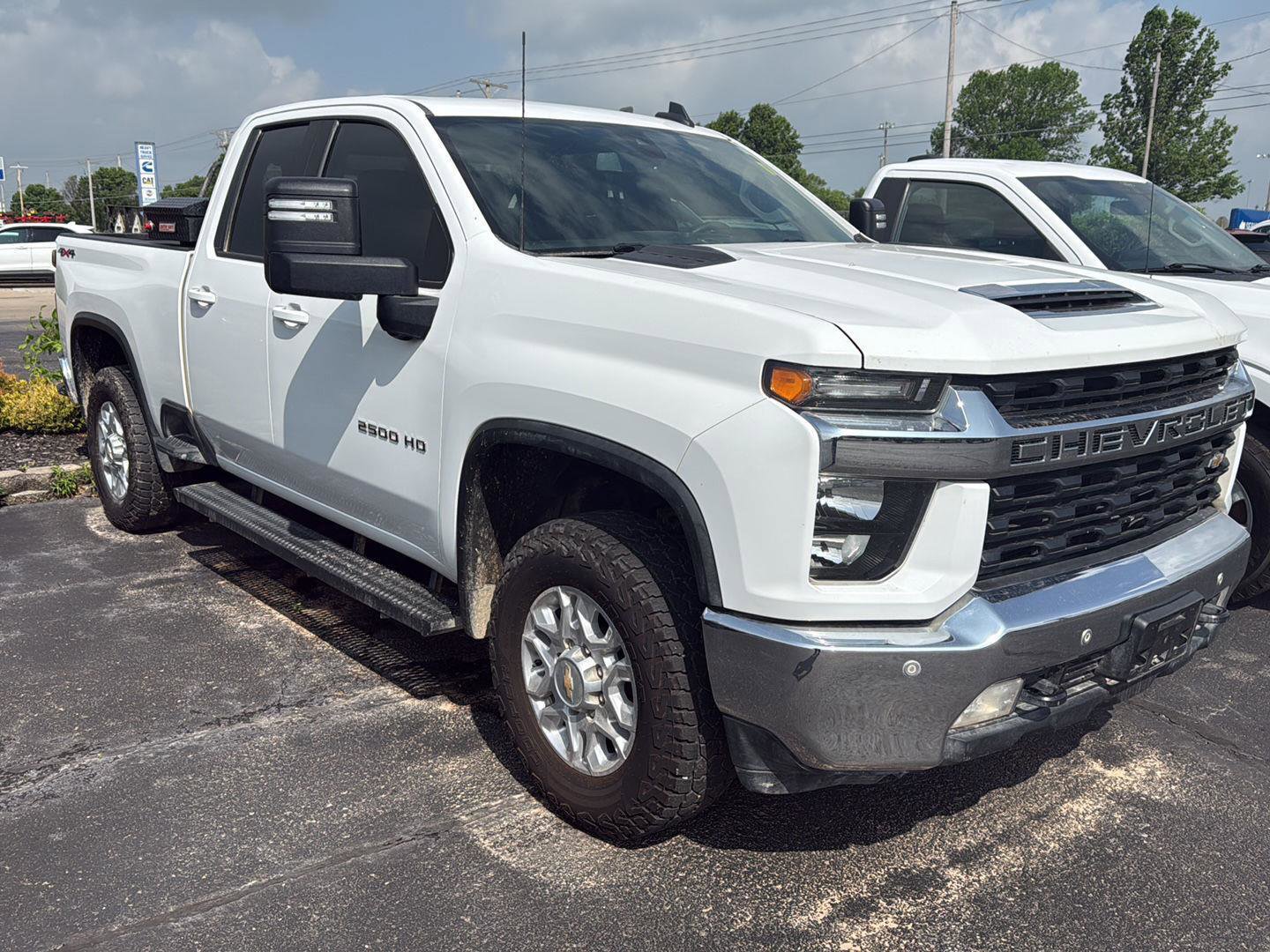 2022 Chevrolet Silverado HD LT 4WD Double Cab Standard Box's photo
