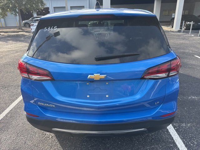 2024 Chevrolet Equinox LT photo 3