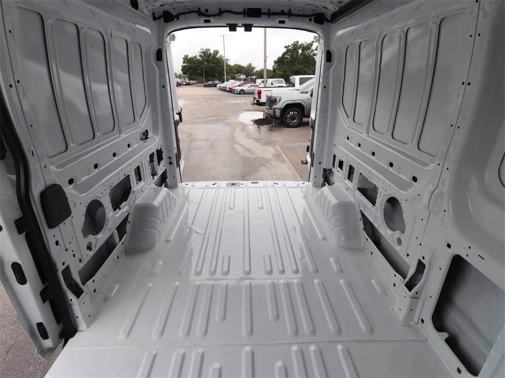 2025 Ford Transit Cargo Van photo 3