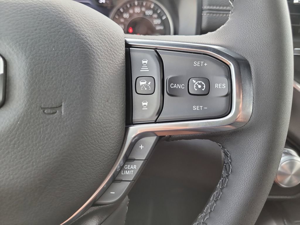 2026 Ram 1500 Laramie photo 24