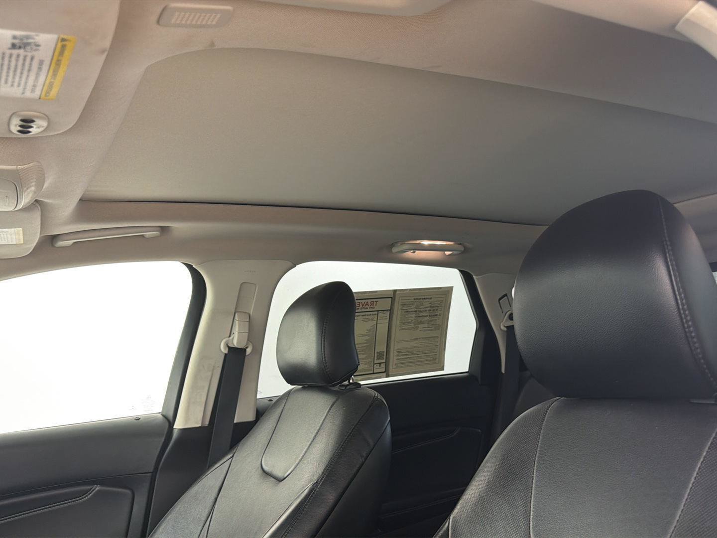 2019 Ford Edge Titanium - Photo 17