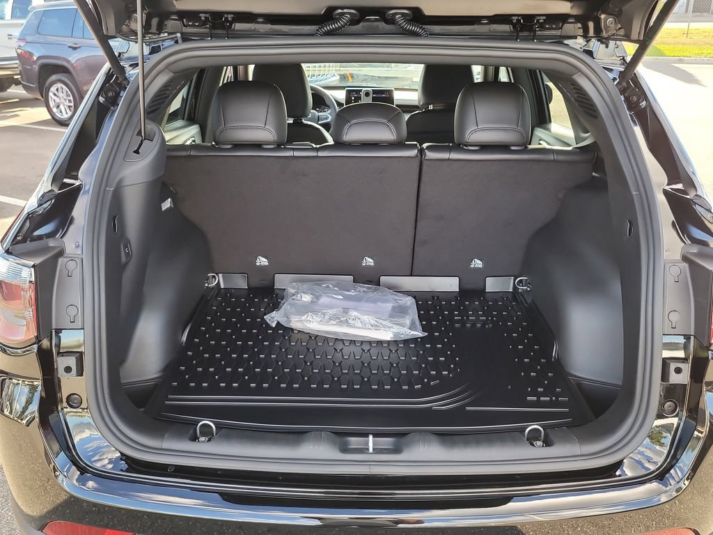 2026 Jeep Compass Altitude Special Edition - Photo 9
