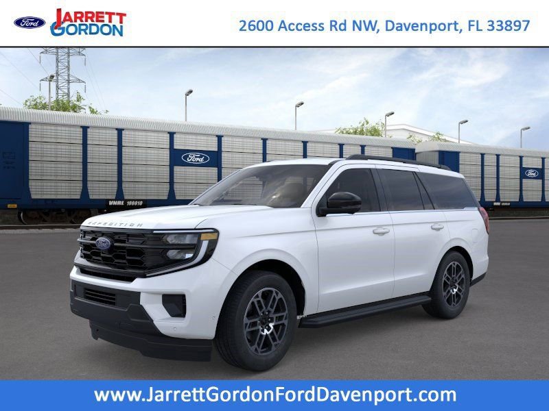 2026 Ford Expedition Active's photo