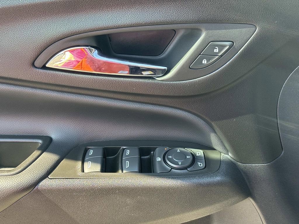 2022 Chevrolet Equinox LT photo 17