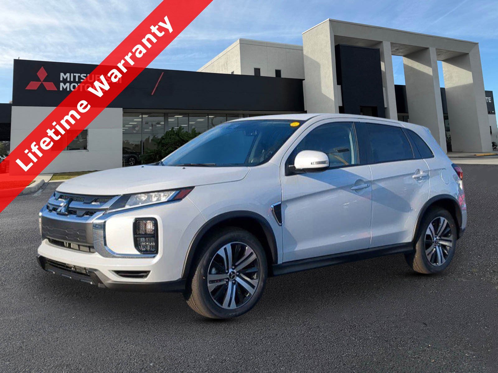 2026 Mitsubishi Outlander Sport 2.0 SE AWC CVT's photo