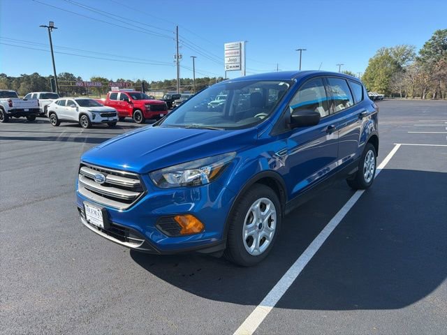 2019 Ford Escape S photo 3
