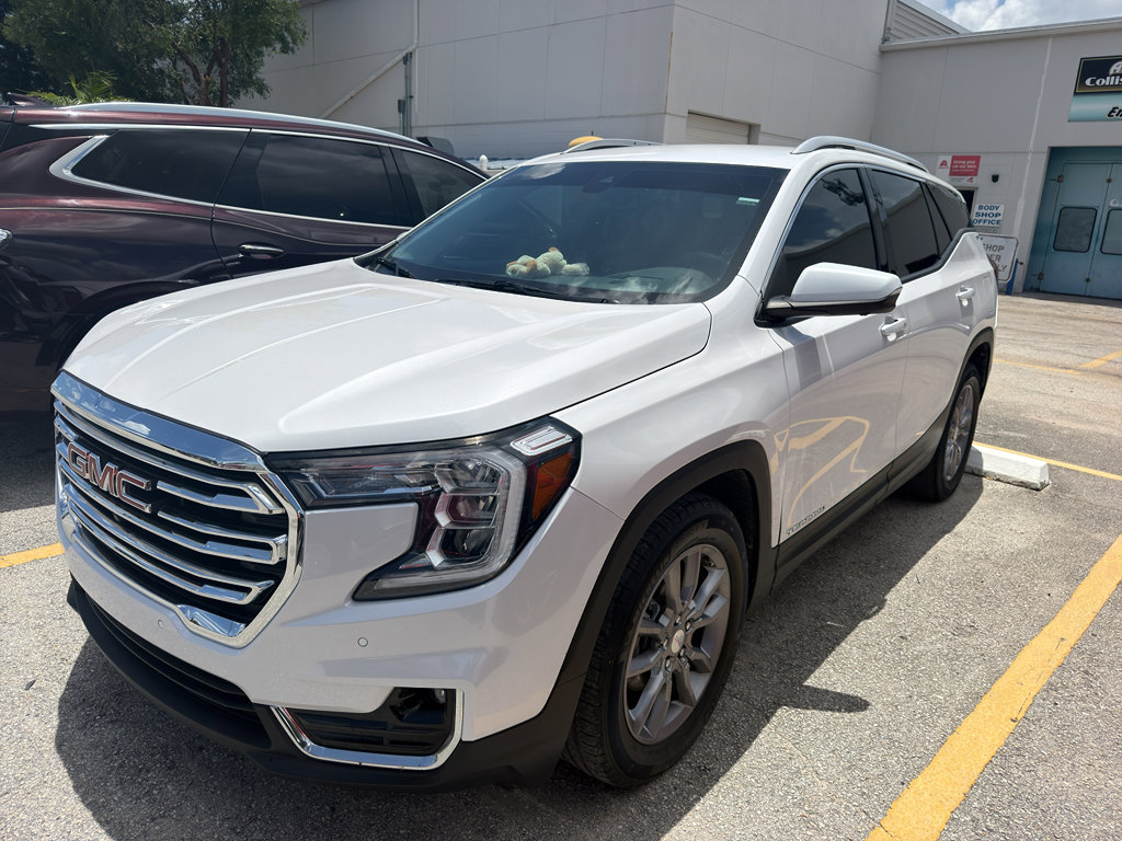 2022 GMC Terrain SLT FWD's photo