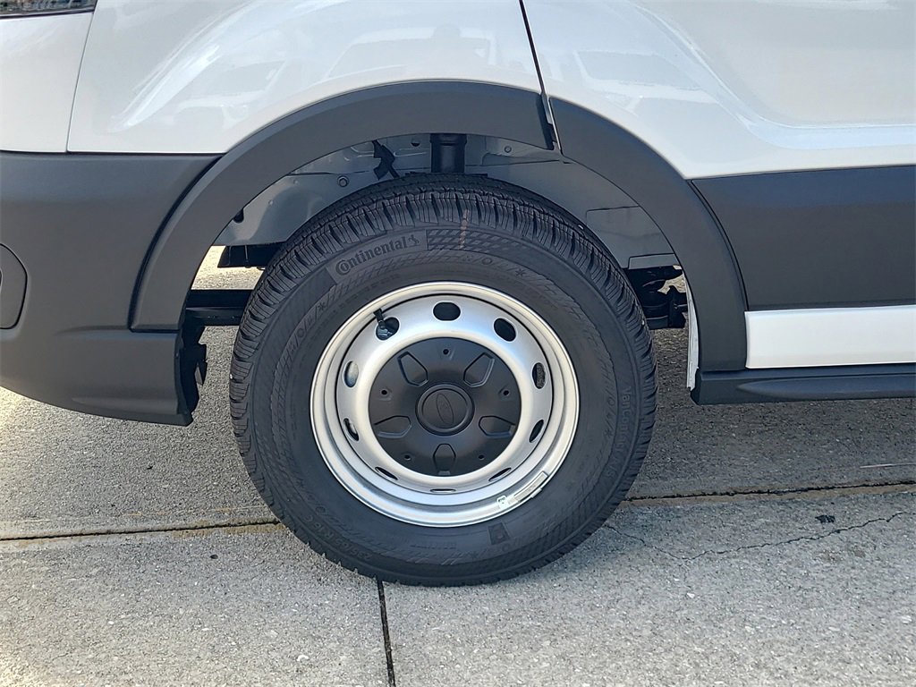 2025 Ford Transit Cargo Van photo 4