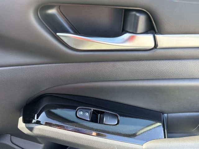 2023 Nissan Altima 2.5 SV photo 12