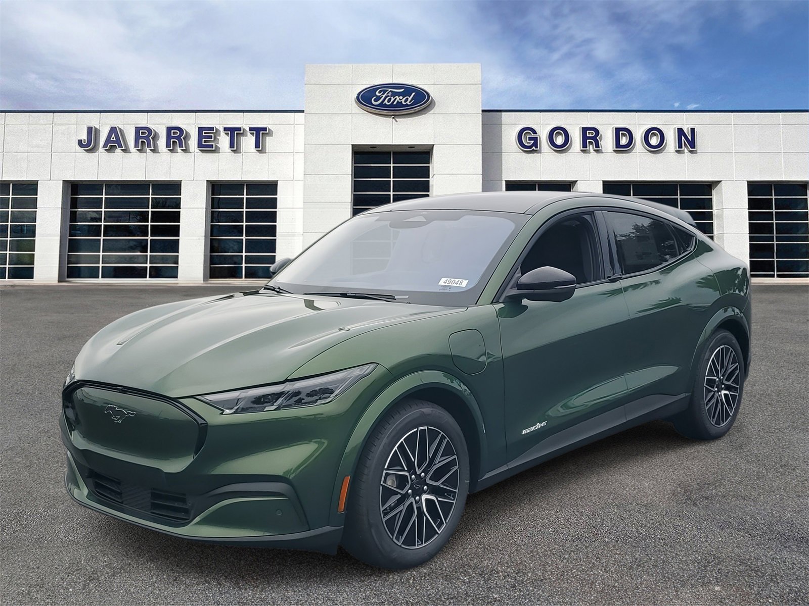 2025 Ford Mustang Mach-E Premium photo 2