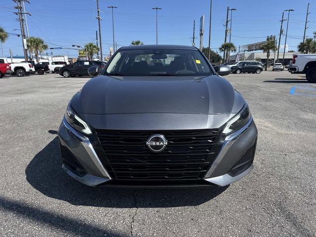 2023 Nissan Altima 2.5 SV photo 2
