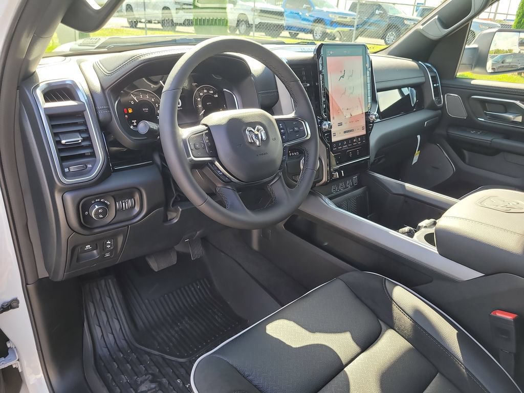 2026 RAM 1500 Laramie - Photo 18