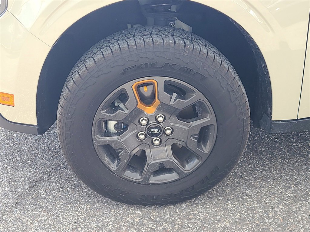 2024 Ford Maverick Lariat Tremor photo 4