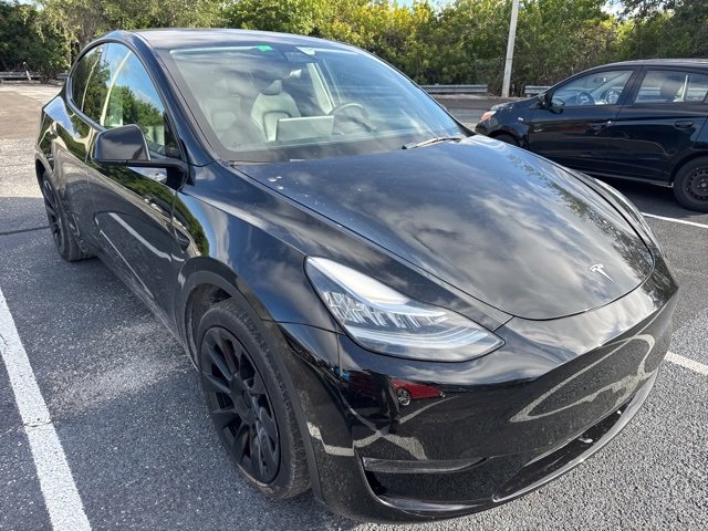 2022 Tesla Model Y Long Range photo 3