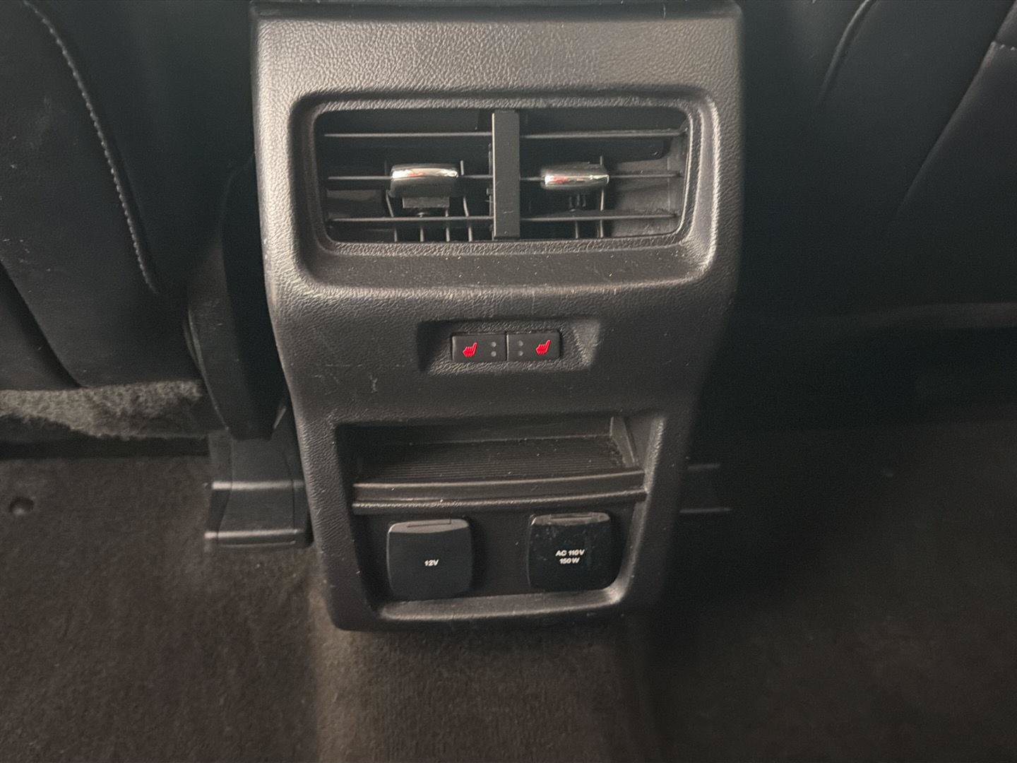 2019 Ford Edge Titanium - Photo 19