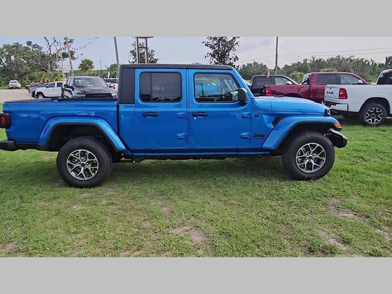 2025 Jeep Gladiator Sport S - Photo 29