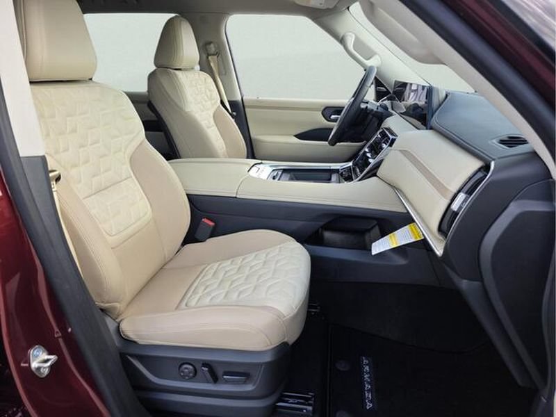 2026 Nissan Armada Platinum - Photo 16
