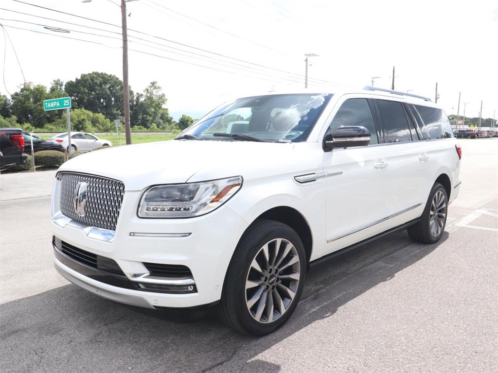2021 Lincoln Navigator L Reserve photo 4