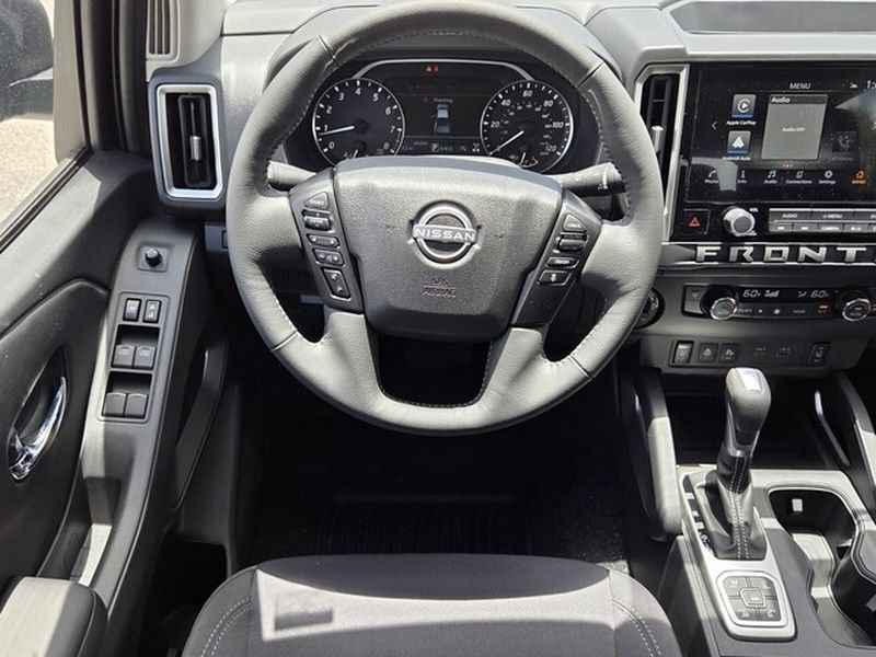 2026 Nissan Frontier SV - Photo 11