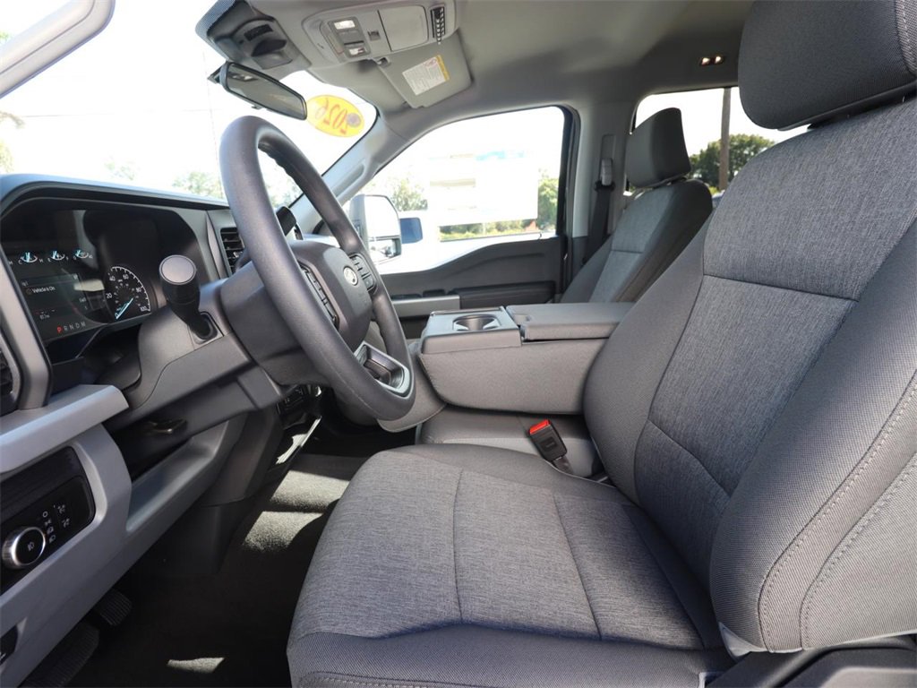 2026 Ford F-250 XL photo 2