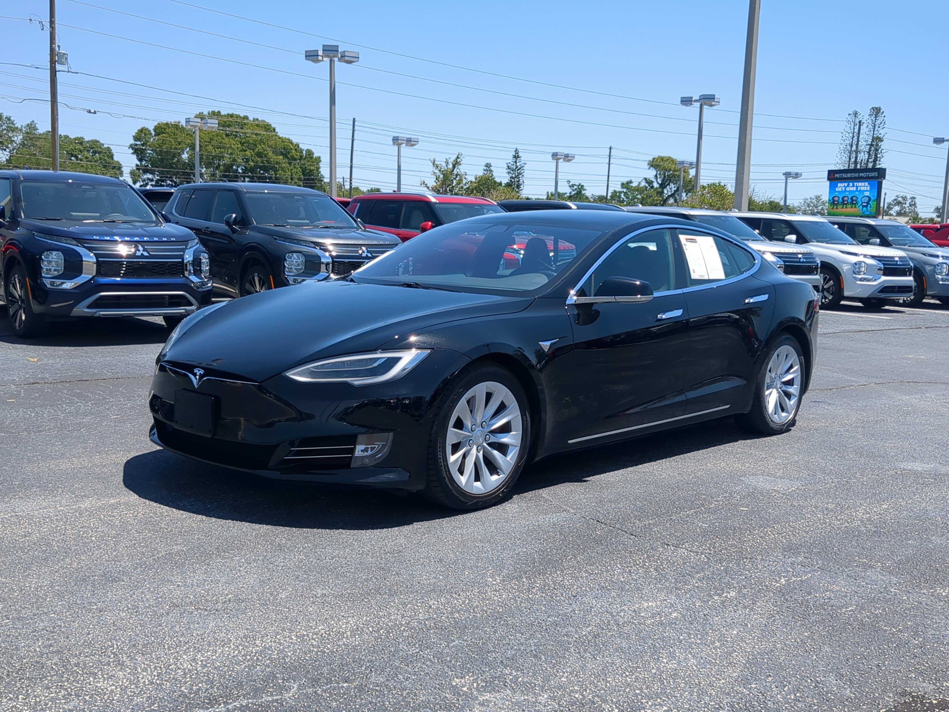 2019 Tesla Model S Long Range's photo