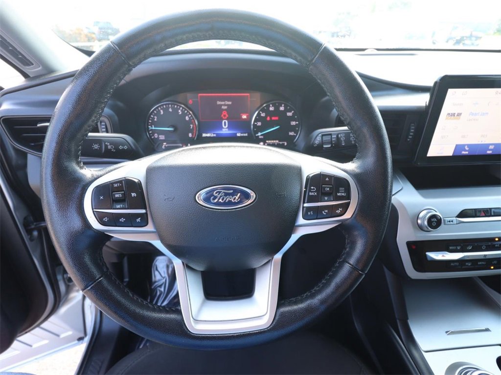 2022 Ford Explorer XLT photo 14