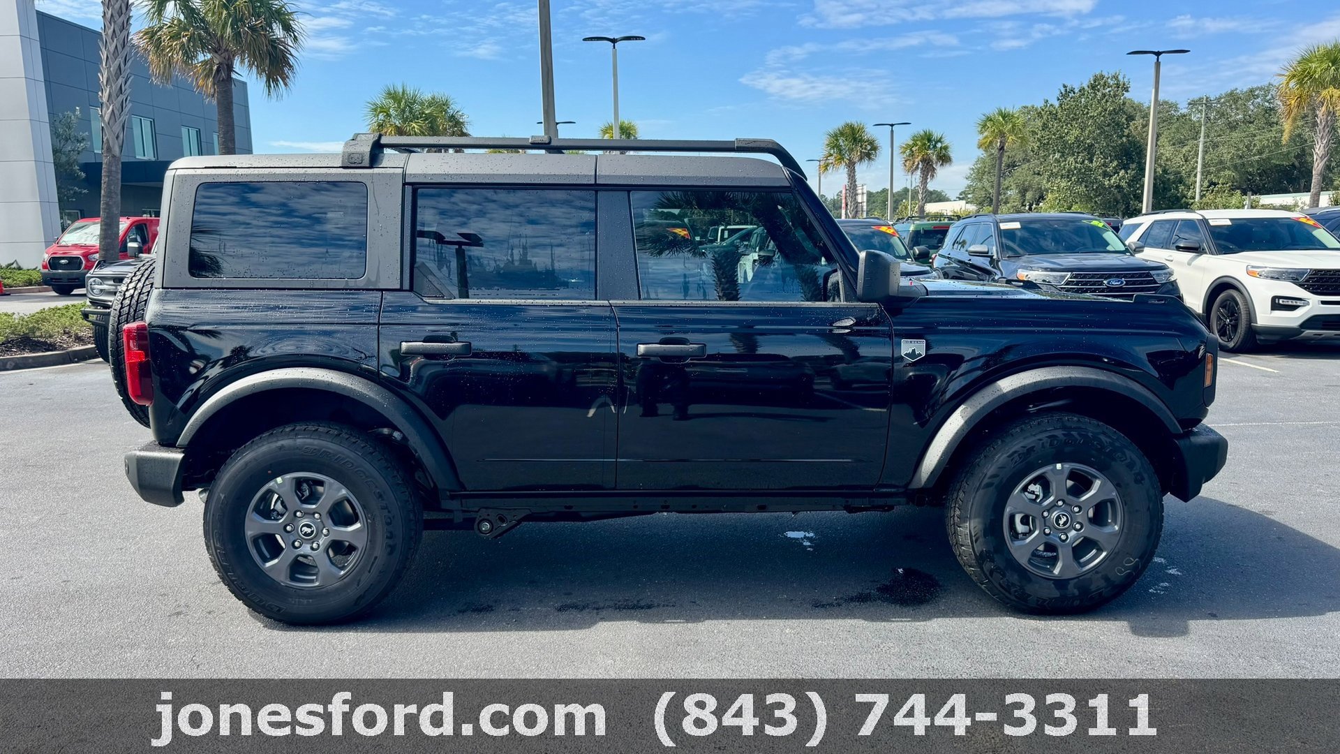2025 Ford Bronco Big Bend photo 2