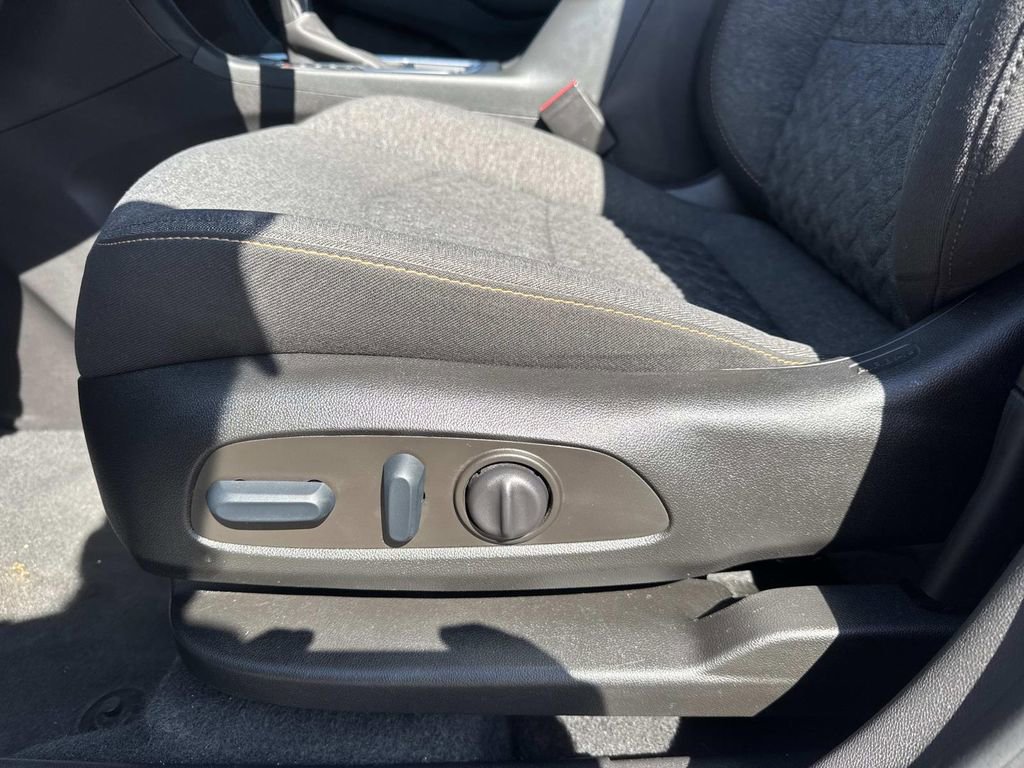 2022 Chevrolet Equinox LT photo 15