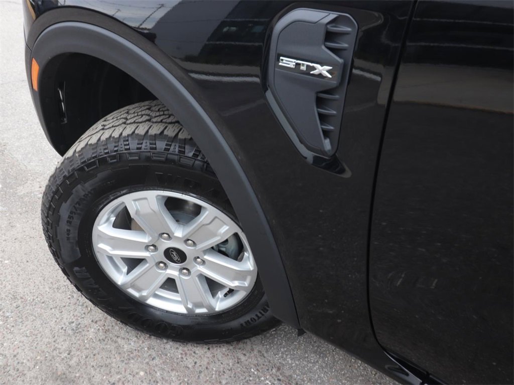 2025 Ford Ranger XL photo 4