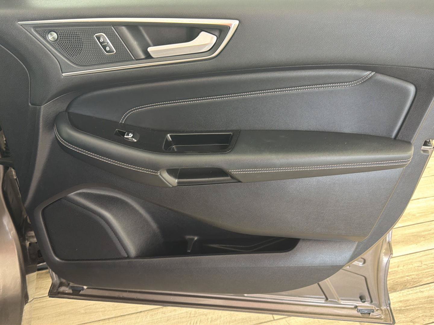 2019 Ford Edge Titanium - Photo 29