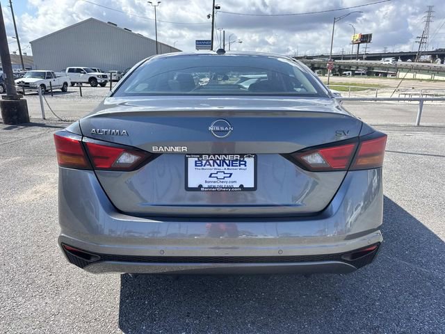 2023 Nissan Altima 2.5 SV photo 6