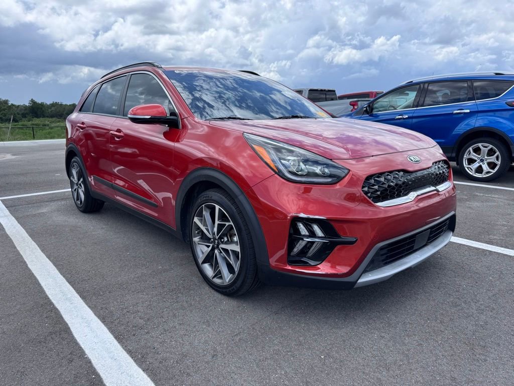 2021 Kia Niro Touring SE's photo
