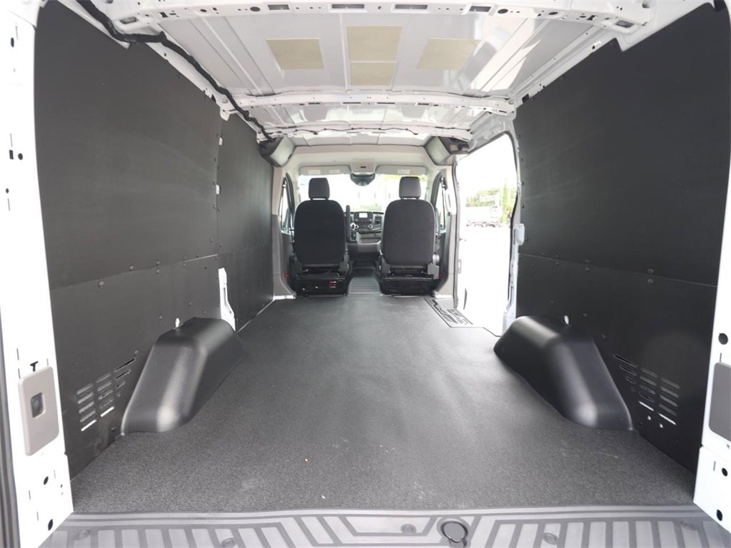 2025 Ford Transit Cargo Van photo 3
