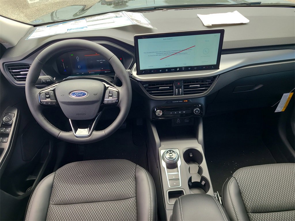 2025 Ford Escape Plug-In Hybrid photo 12