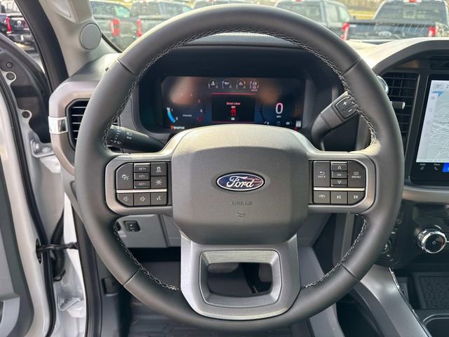 2025 Ford F-150 XLT - Photo 10