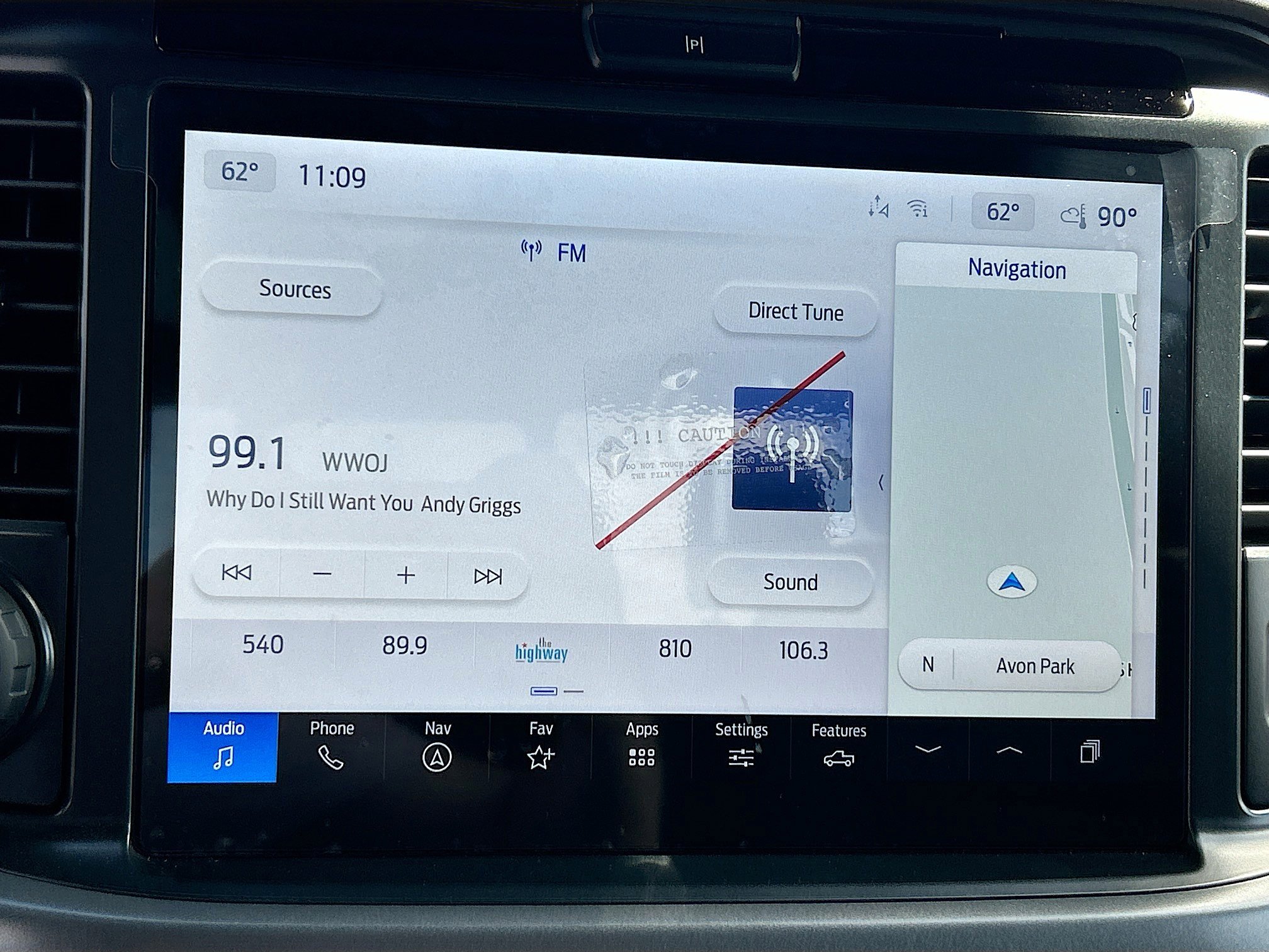 2025 Ford F-150 XLT photo 10