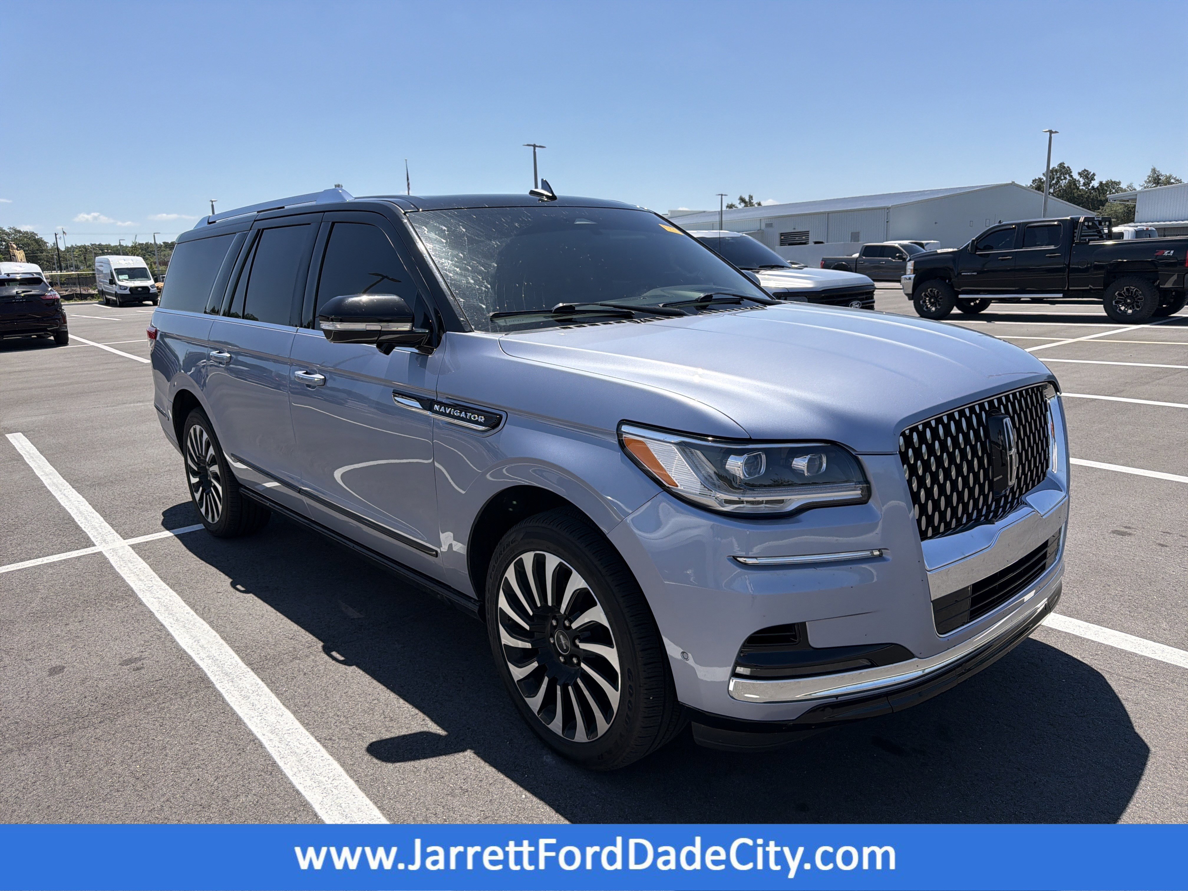 2022 Lincoln Navigator Black Label L 4WD's photo