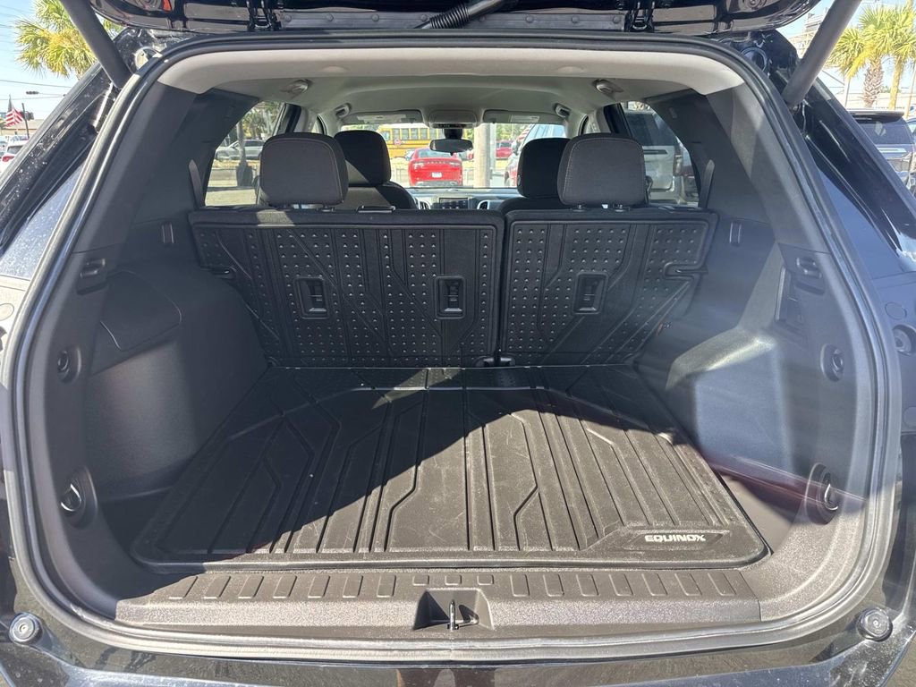 2022 Chevrolet Equinox LT photo 8
