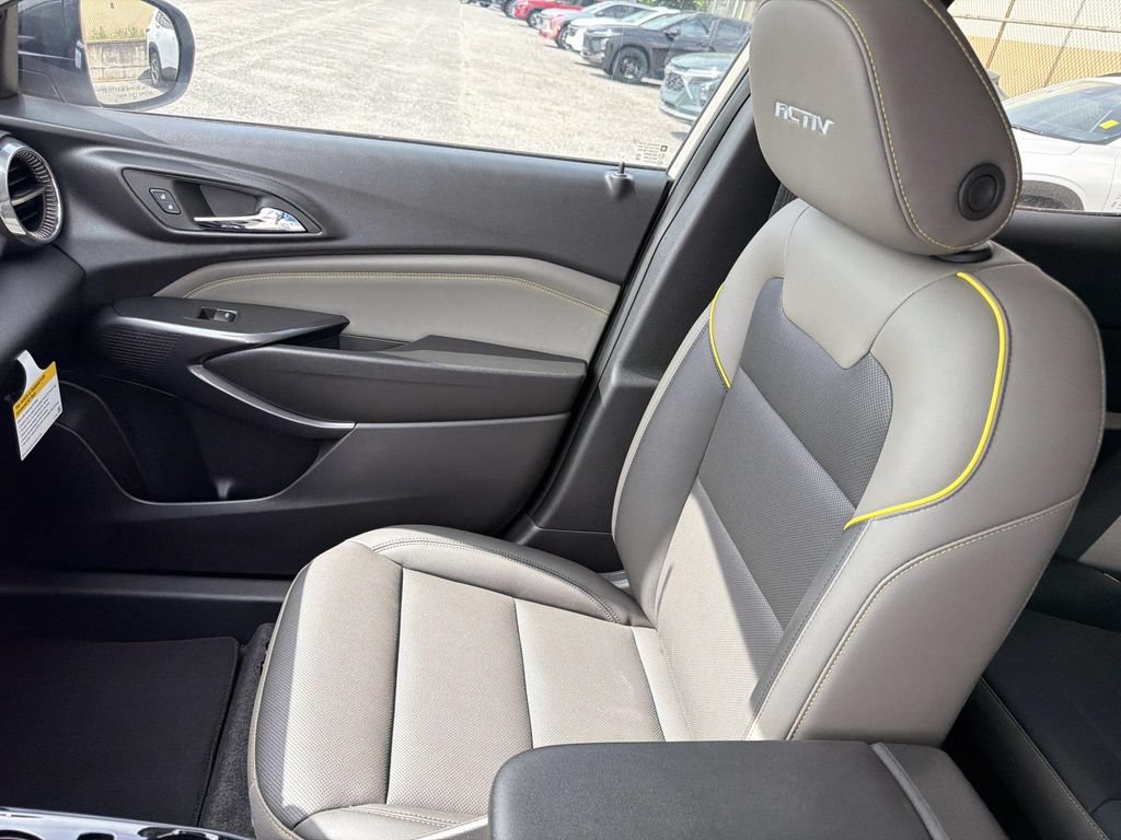 2026 Chevrolet Trax Activ - Photo 18