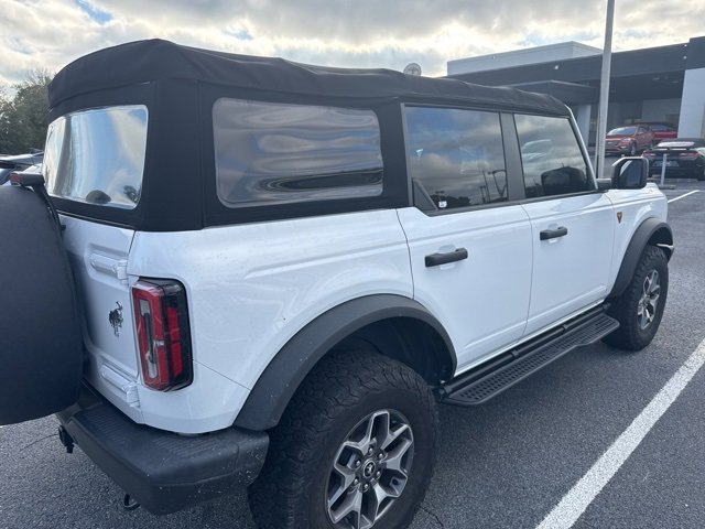 2022 Ford Bronco Badlands photo 4
