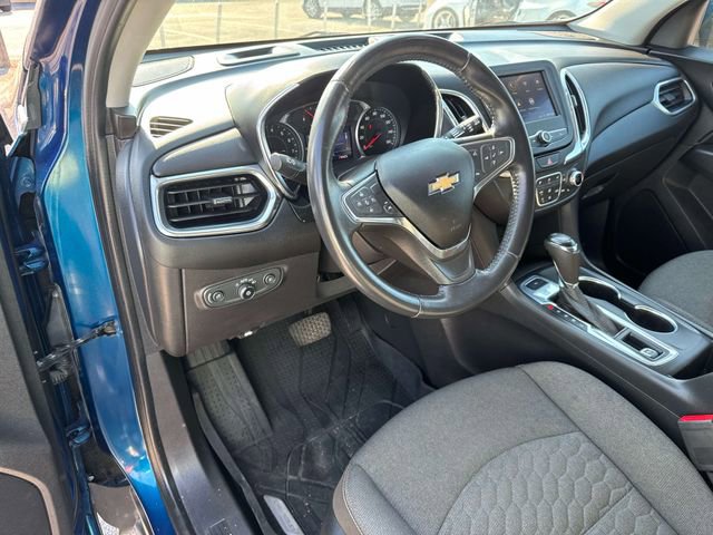 2020 Chevrolet Equinox LT photo 17