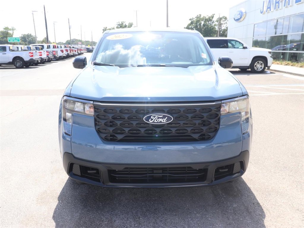 2025 Ford Maverick XLT photo 3