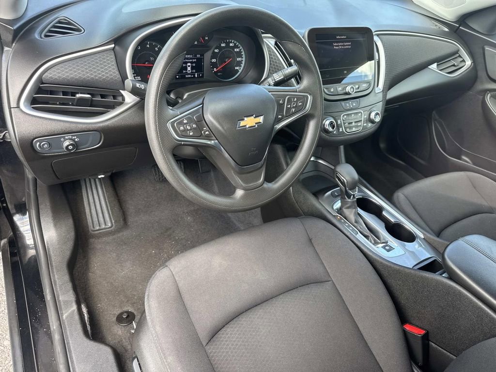 2024 Chevrolet Malibu 1LT photo 15