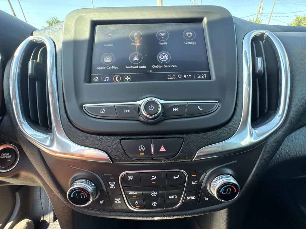 2022 Chevrolet Equinox LT photo 23