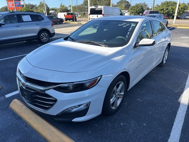 Used 2024 Chevrolet Malibu 1LT with VIN 1G1ZD5ST3RF139624 for sale in Seminole, FL