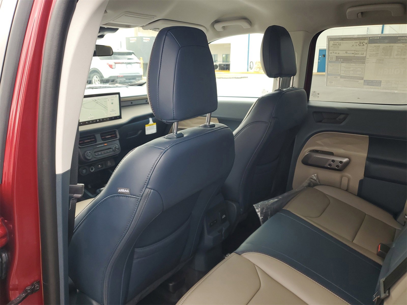 2025 Ford Maverick Lariat photo 8