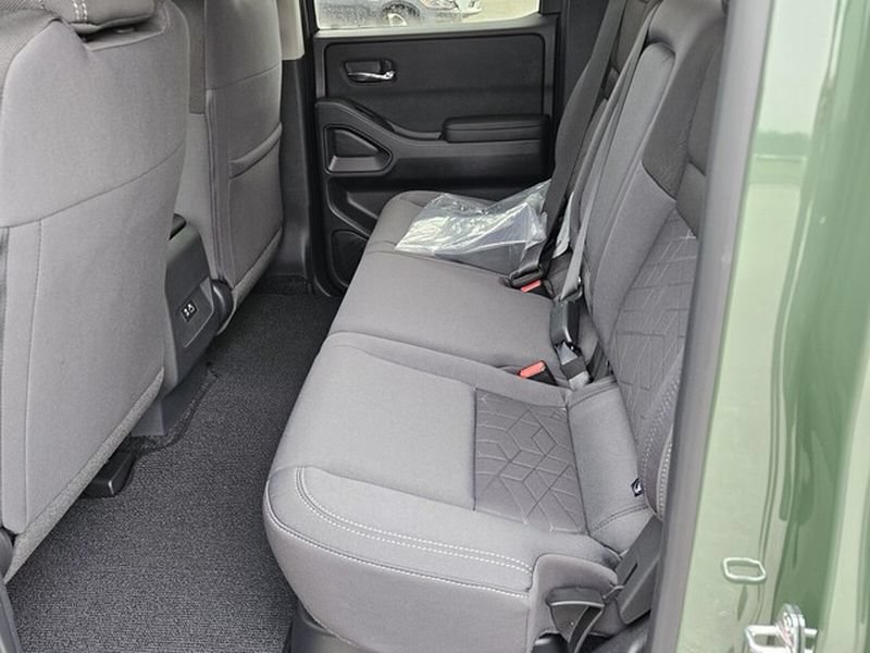 2026 Nissan Frontier SV - Photo 10